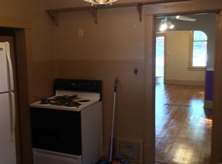 1219 N 9th St, Beatrice, NE 68310