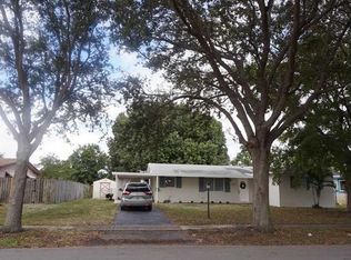 4777 NW 4th Ct, Plantation, FL 33317