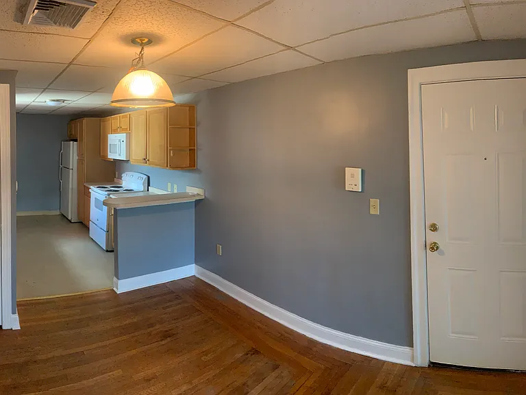 336 E Lincoln Highway — Photo 34