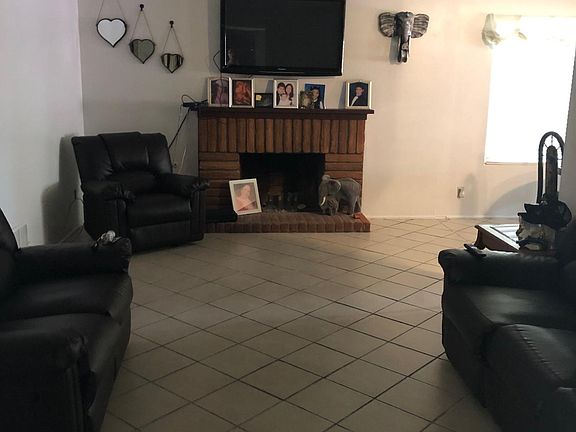3rd image of 843 Ventura Ave