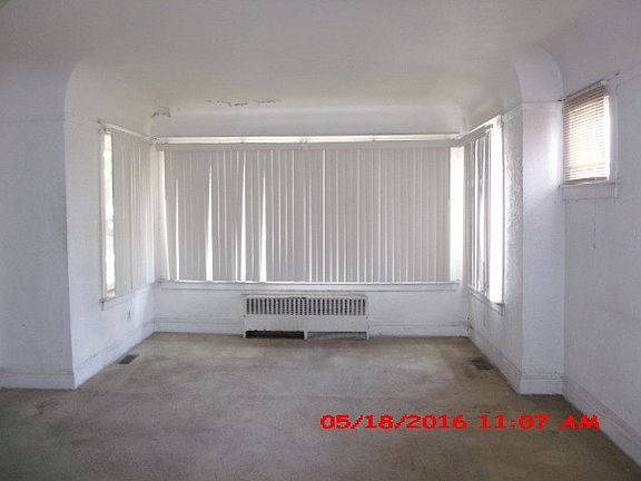 5th image of 8456 S Luella Ave