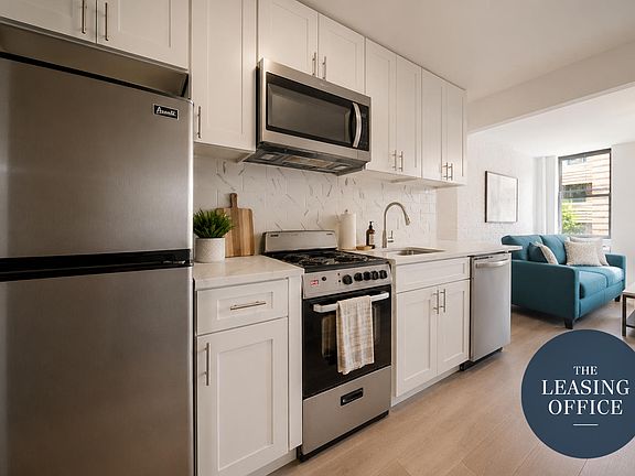 5th image of 450 W 46th St APT 4FW