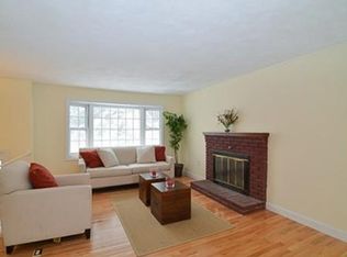 2 Clinton St, Billerica, MA 01821