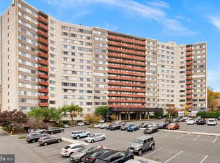 5340 Holmes Run Pkwy UNIT 107, Alexandria, VA 22304