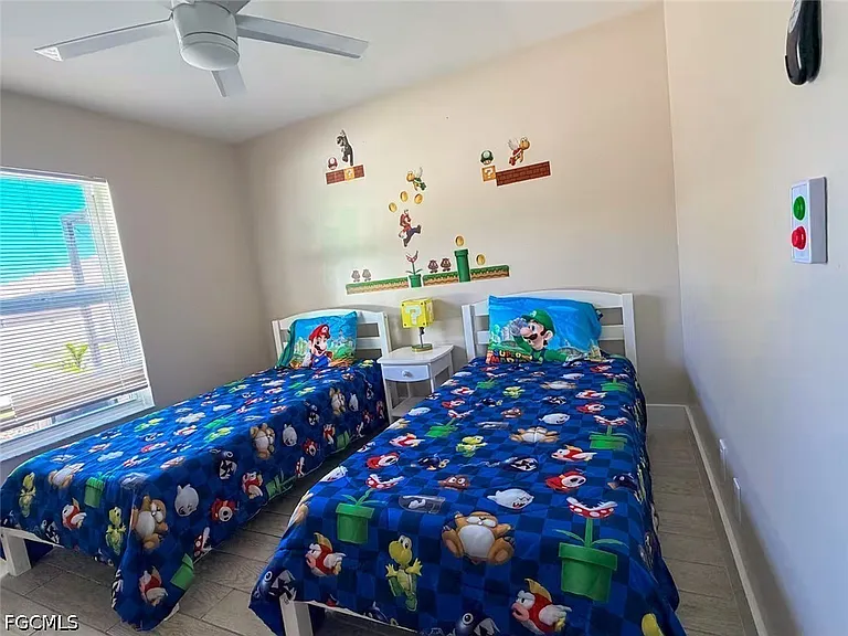 2937 SW 8th Pl — Photo 16