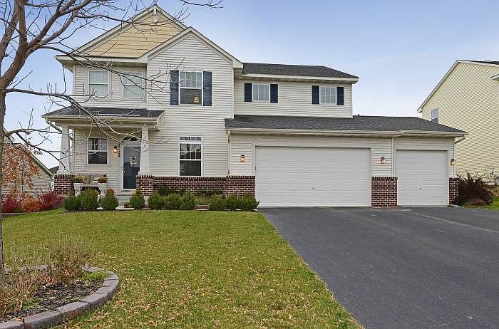 1st image of 2129 Sandhill Dr