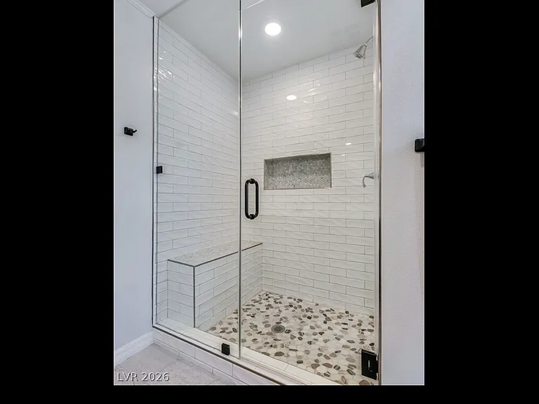 9493 Sky Pointe Dr — Photo 6