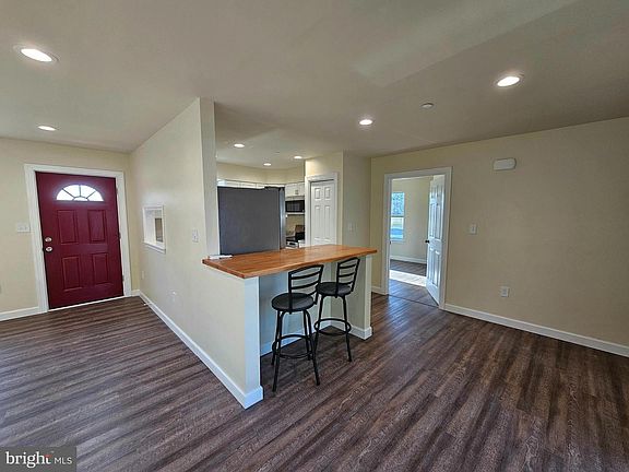 2nd image of 26404 Franklin Ln
