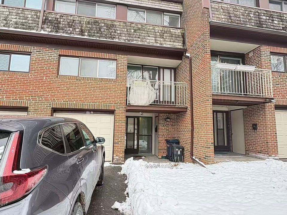 1st image of 86 Castlebury Cres #14