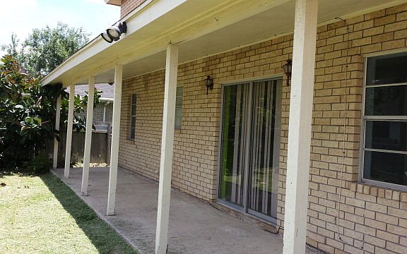 2nd image of 1647 Artemisa Ave