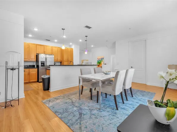 612 NW 38th Cir #612, Boca Raton, FL 33431