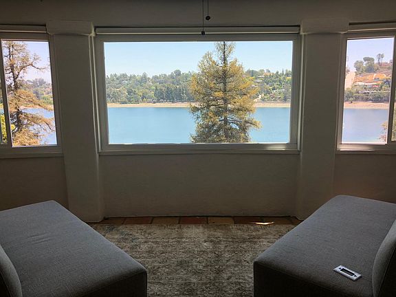 4th image of 2055 W Silver Lake Dr