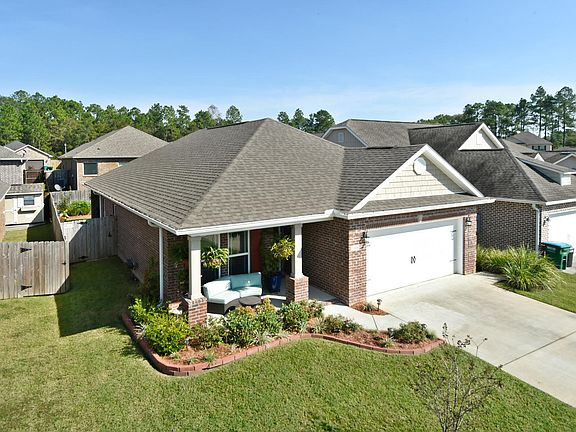 3rd image of 14042 Waterford Cir