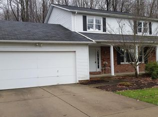 3999 E Meadow Ln, Orange, OH 44022
