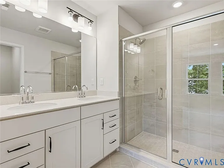 13813 Riverlight Dr — Photo 18