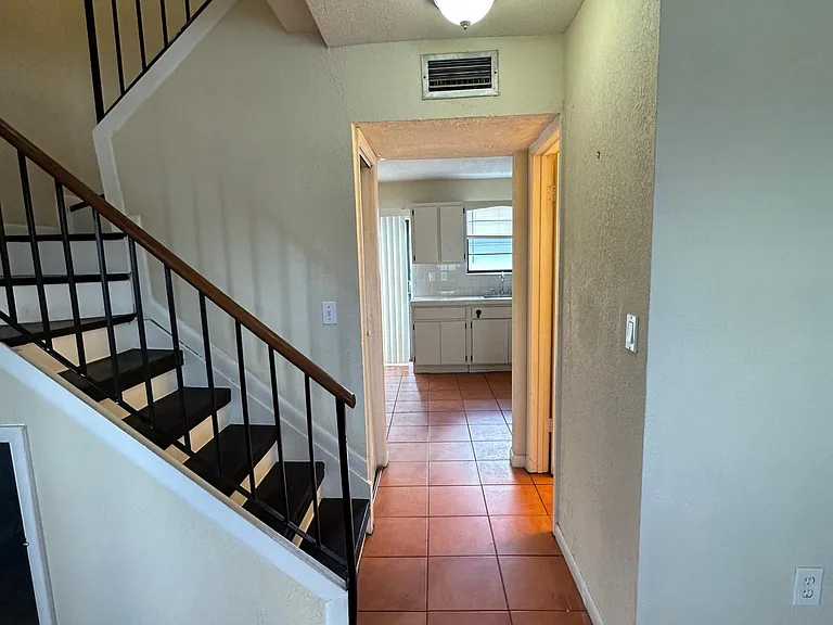 1111 NW 43rd Ave #201 — Photo 12