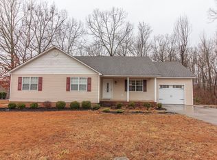 1391 High School Rd, Selmer, TN 38375