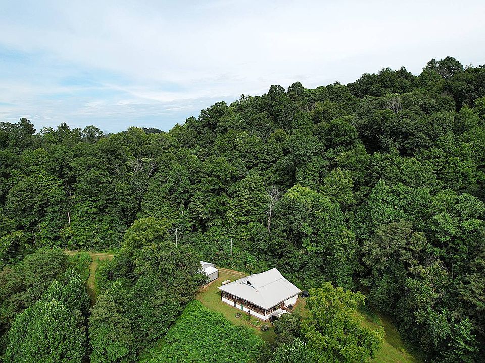 1st image of 867 Hill Ridge Rd