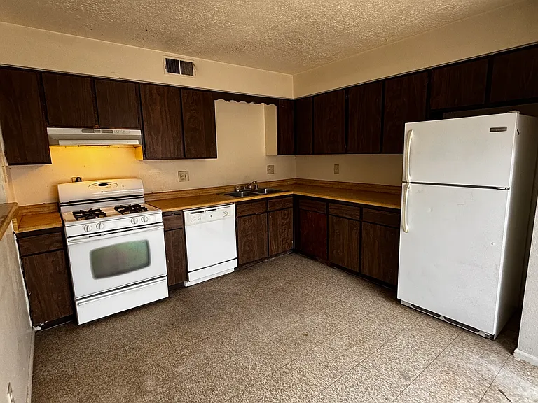 3512 Eastern Ave SE #C — Photo 3