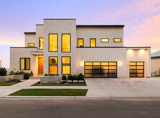 343 Bay Dr, Vineyard, UT 84059