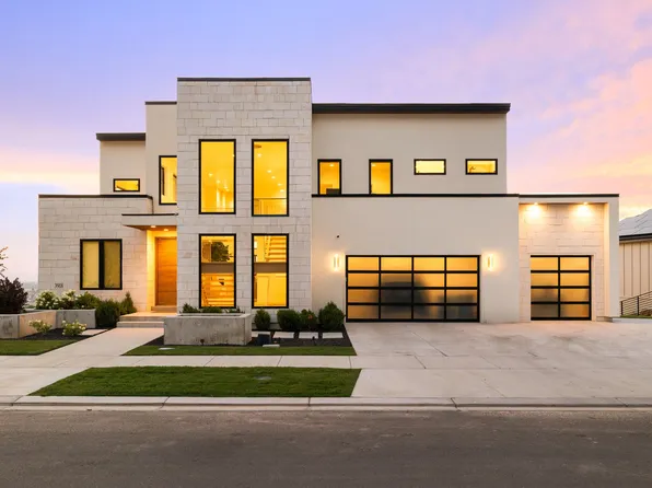 343 Bay Dr, Vineyard, UT 84059