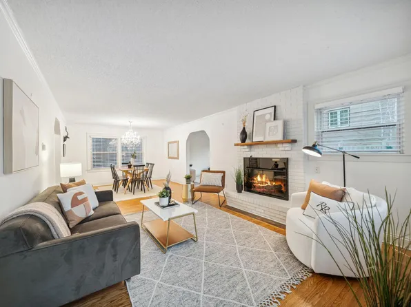 1688 Mississippi River Blvd S, Saint Paul, MN 55116
