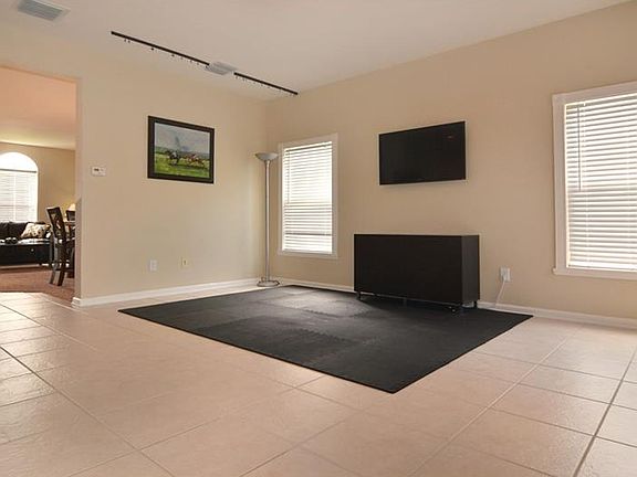 5th image of 212 Cape Sable Dr
