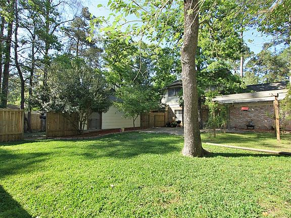 2nd image of 1958 River Falls Dr