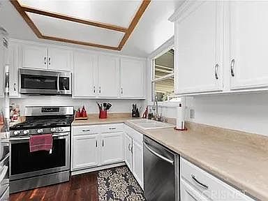 1st image of 8427 Aura Ave
