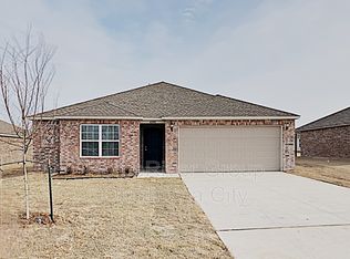 10308 Hidden Village Dr, Oklahoma City, OK 73120