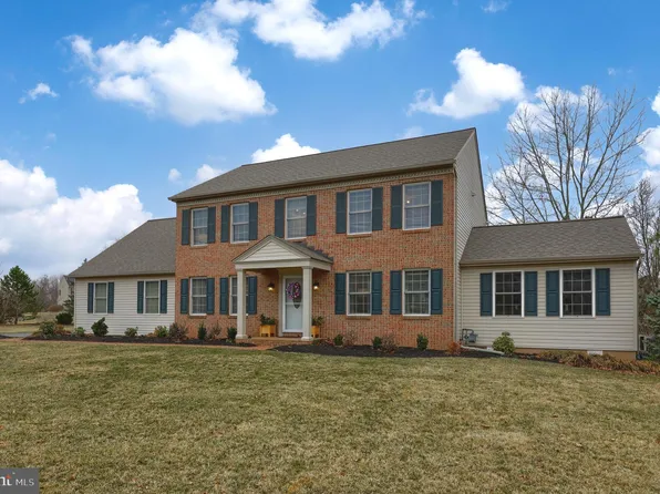 1500 Hambiltonian Way, York, PA 17404