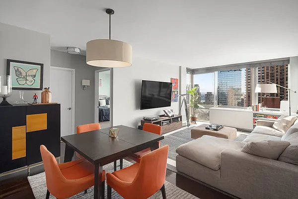 Rented by Coleman Real Estate Group | media 15