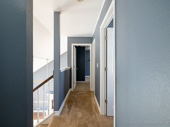 5th image of 3826 W Galveston Pl