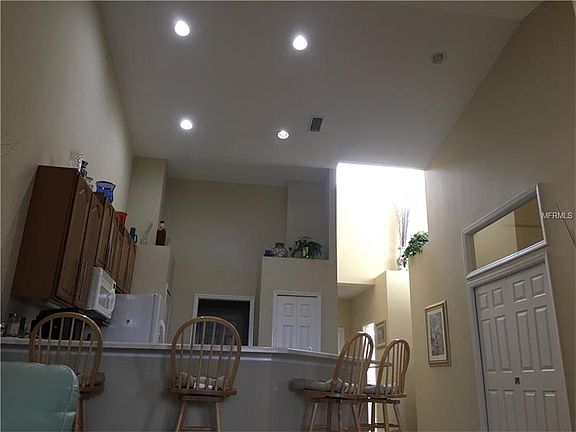 5th image of 2744 Rutledge Ct