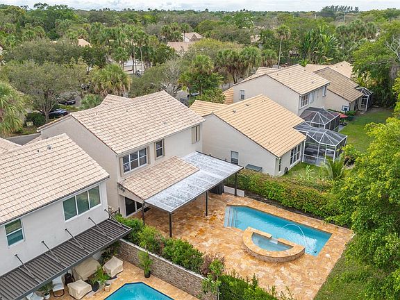 4th image of 3668 Wilderness Way