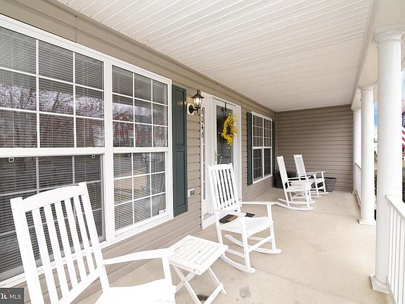 3rd image of 6046 Persinger House Ct