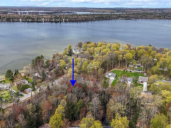 4th image of 4125 White Birch Dr