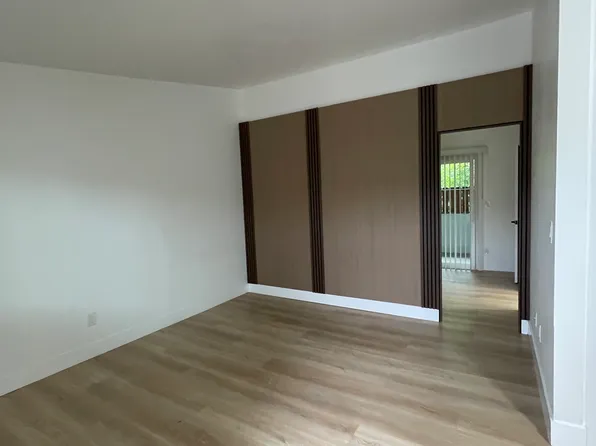 2340 N Grand Ave, Santa Ana, CA