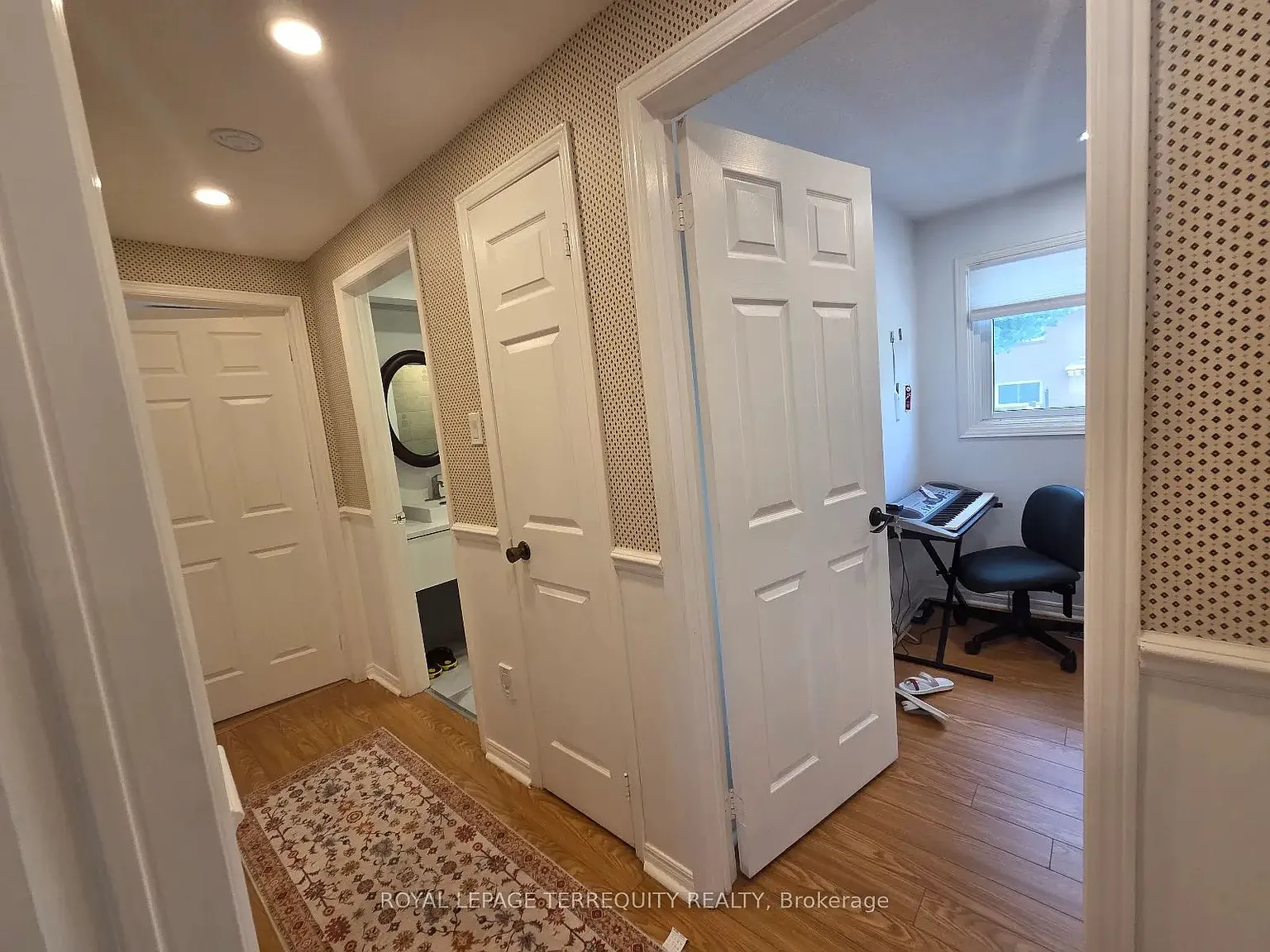 2 bed, $2,350 — Photo 3