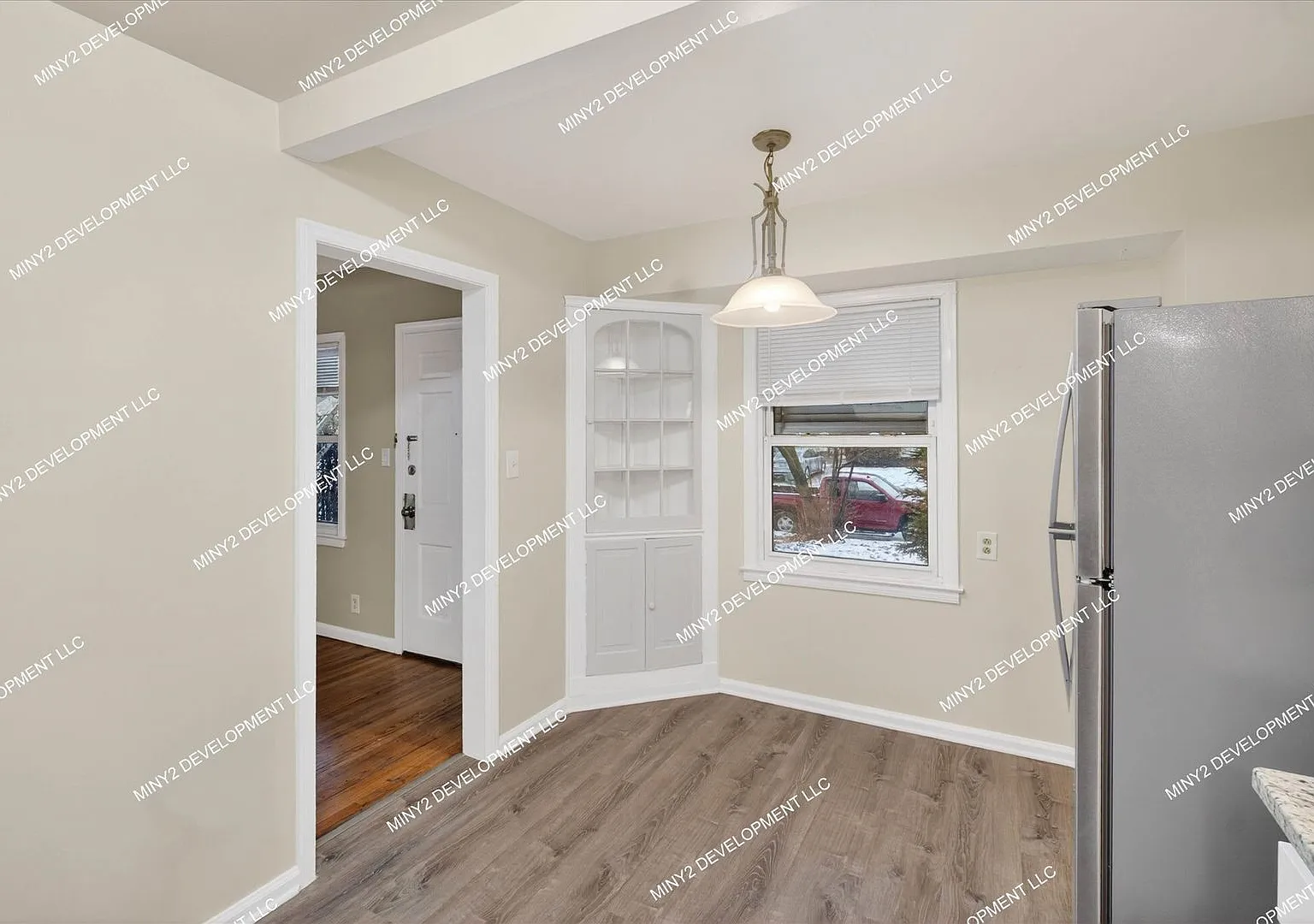 Charming Renovated 3-Bedroom Home for Rent in Eastpointe! — Photo 4
