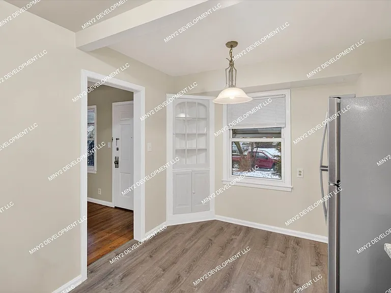 14655 Jacob Ave — Photo 4