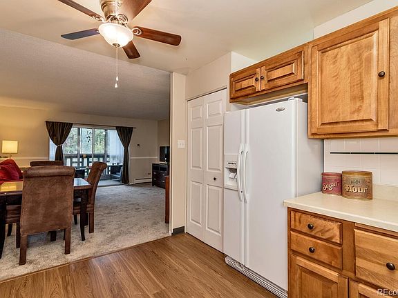 4th image of 695 S Alton Way #2B