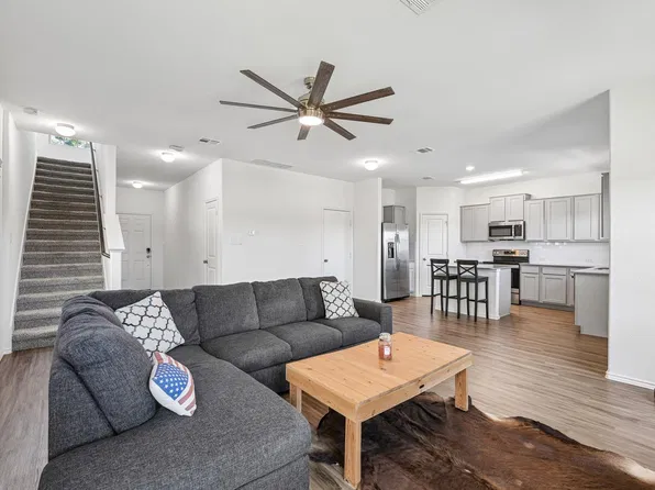 417 Greatest Gift Way, Jarrell, TX 76537