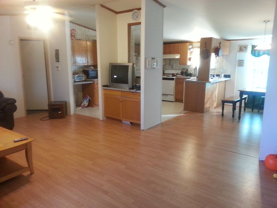 1st image of 16370 Grand Meadow Dr