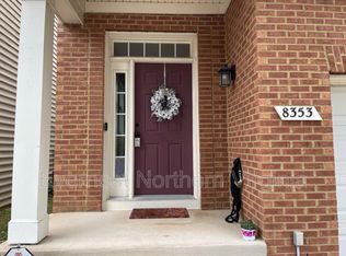 8353 Middle Ruddings Dr, Lorton, VA 22079