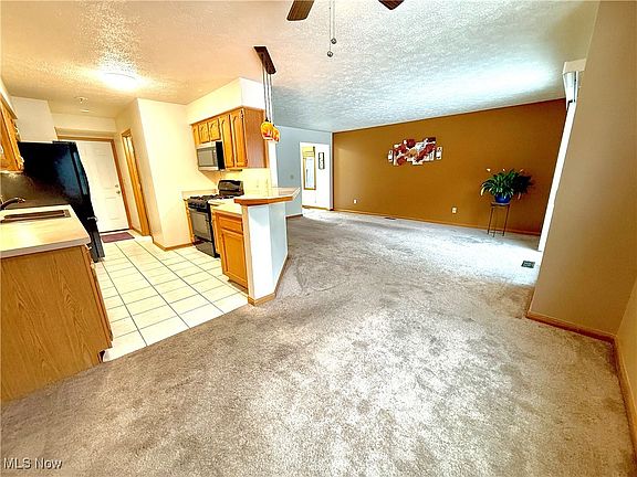 5th image of 5655 Gateway Ln