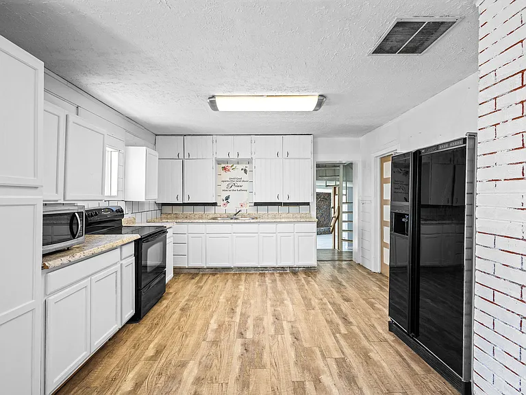 6773 W 33 S — Photo 19