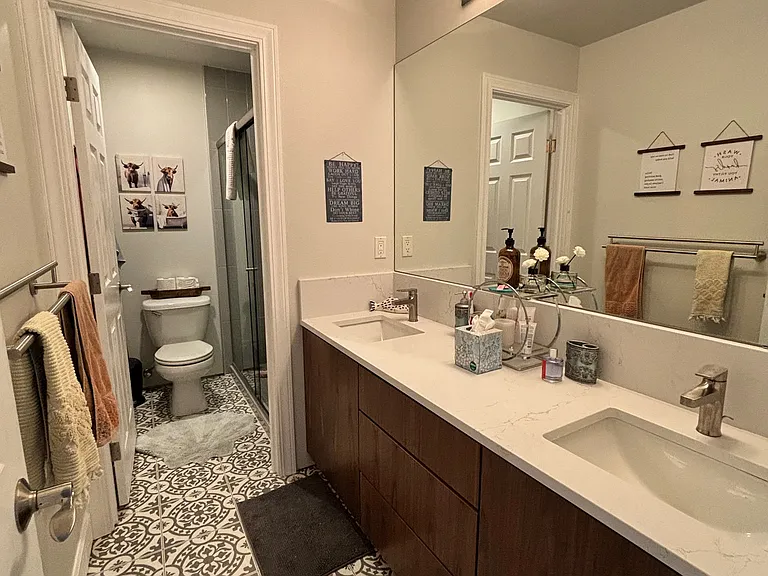 Second Bathroom Full Walk-in Shower