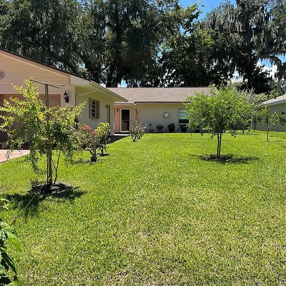 12 Farraday Ln #A — Photo 2