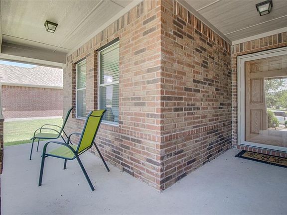 5th image of 1909 Havenbrook Dr